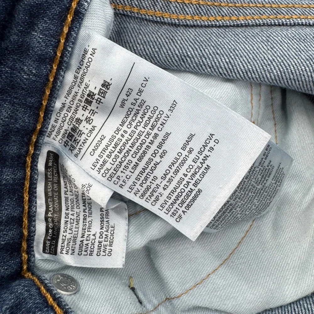 Levis levi 541